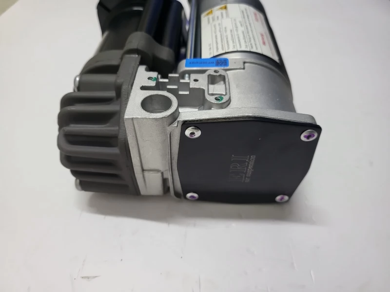 Компрессор пневмоподвески BMW X6 (F16) WABCO