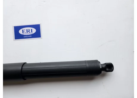 Амортизатор крышки багажника с электроприводом Audi Q3 2015-2018 левый и правый