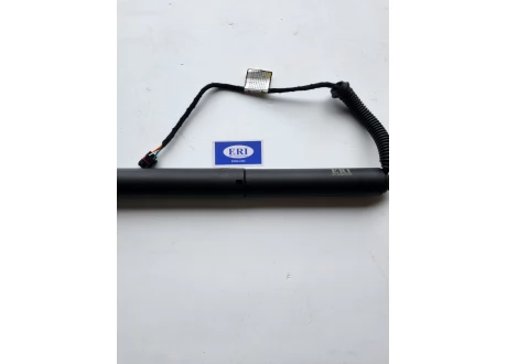 Амортизатор крышки багажника с электроприводом VW Passat B8 2014-2020 левый и правый