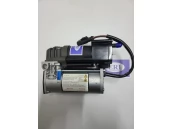 Компрессор пневмоподвески на Mercedes W205 C-Class Компрессор пневмоподвески на Mercedes W205 C-Class