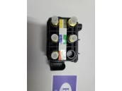 Блок клапанов на Mercedes W222 S-Class Блок клапанов на Mercedes W222 S-Class