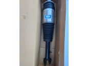 Пневмостойка Tesla Model S передняя левая=правая (2013-2021)