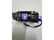 Компрессор пневмоподвески на Mercedes W213 E-Class Компрессор пневмоподвески на Mercedes W213 E-Class