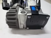 Компрессор пневмоподвески на BMW 7er G12